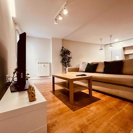 Piso Reformado,Centrico,Tranquilo Y Con Wifi Vut 09-398 Lägenhet Burgo Exteriör bild